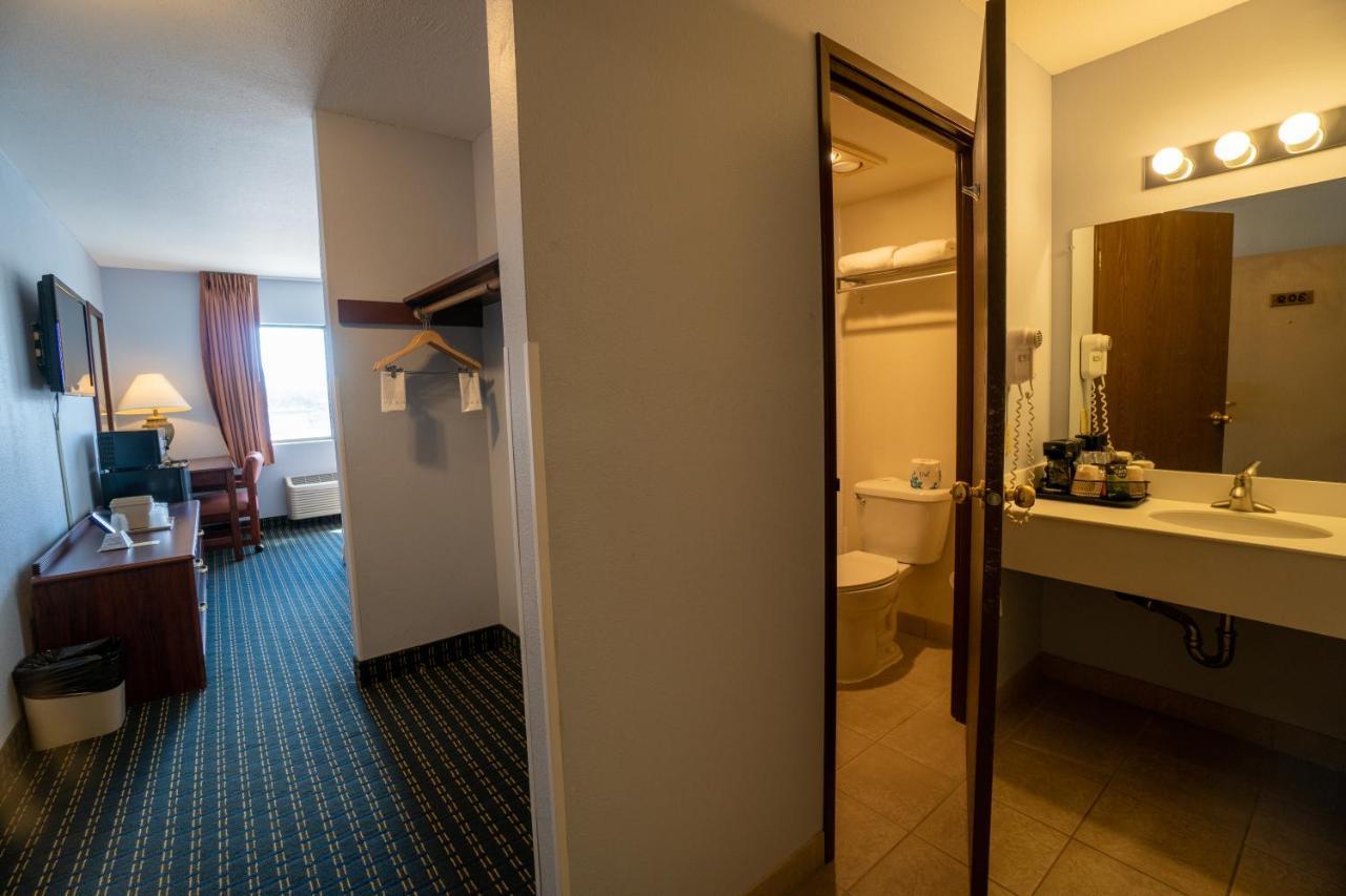 Clover Island Inn Kennewick Dış mekan fotoğraf