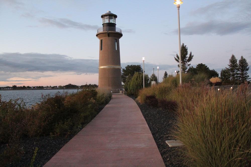 Clover Island Inn Kennewick Dış mekan fotoğraf